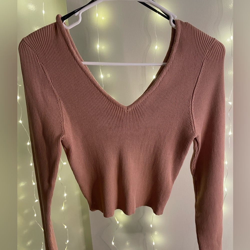 Forever 21 Pink V-Neck Ribbed Sweater